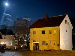 Centrally located apartment with 2 bedrooms and free parking Tromsø